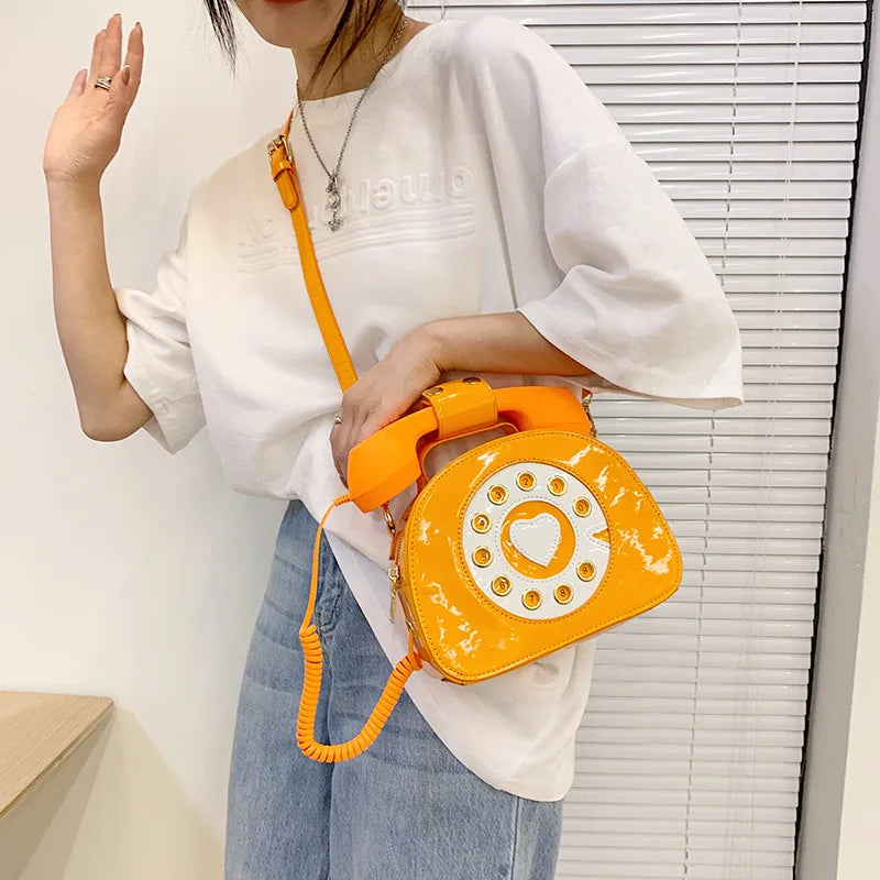 sac-telephone-en-cuir