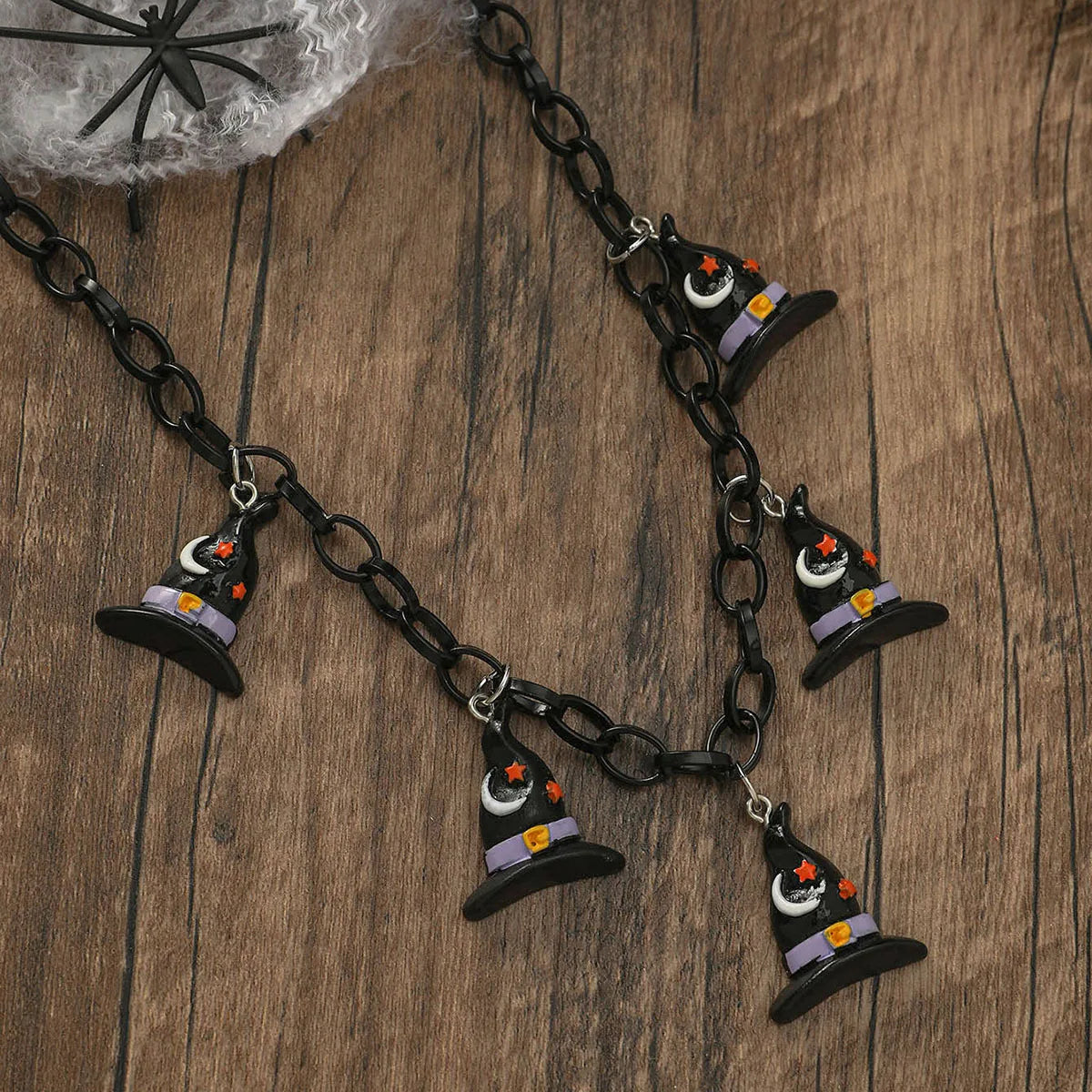 collier-ras-le-cou-halloween-chapeau-de-sorciere