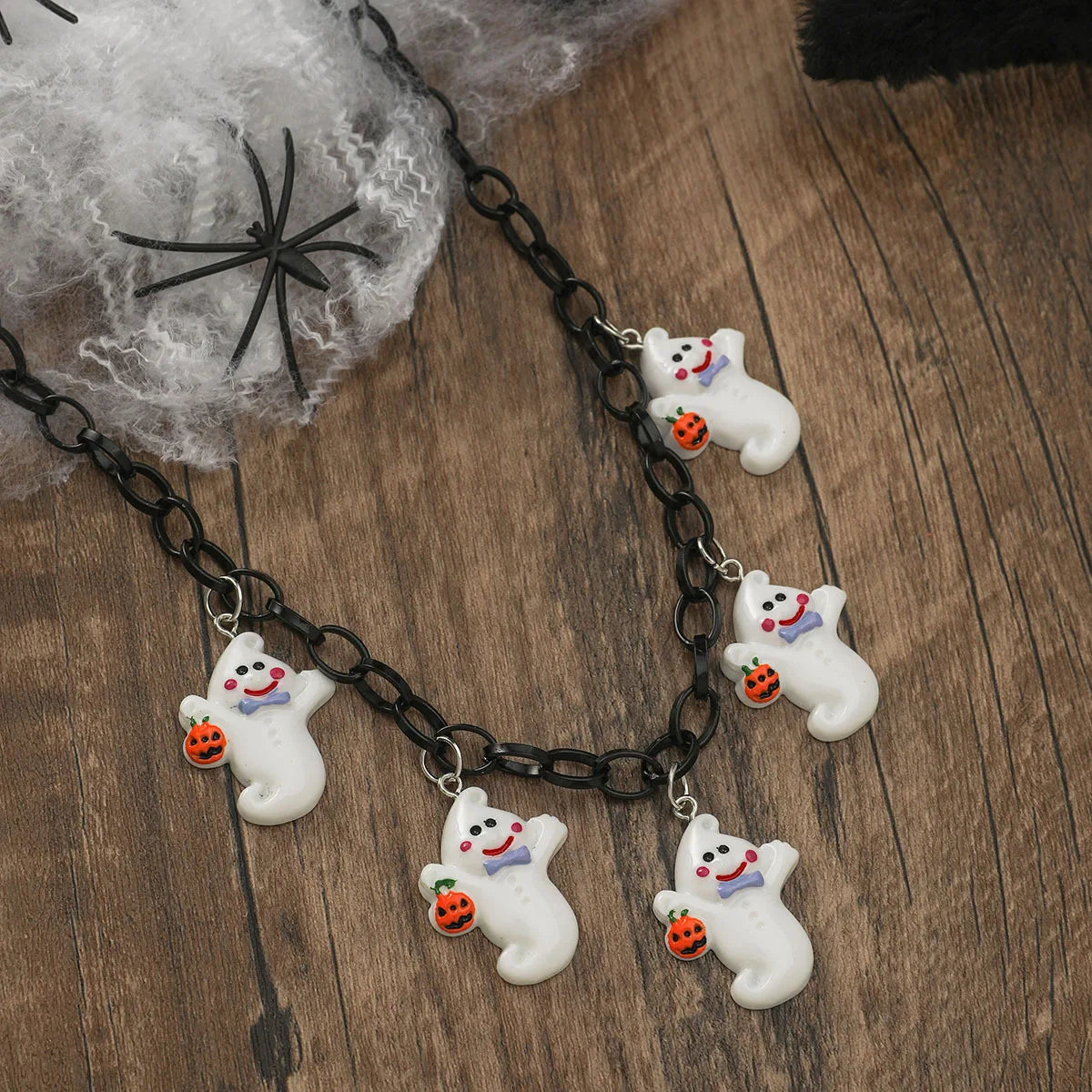 collier-ras-le-cou-halloween-fantome
