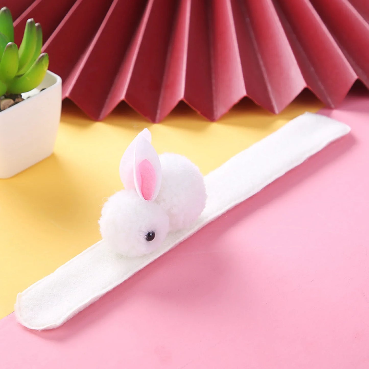 bracelet-lapin-blanc