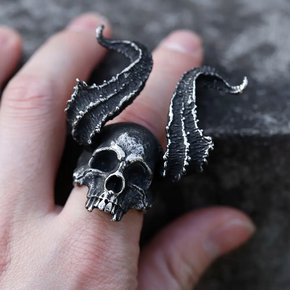 Bague Horrible