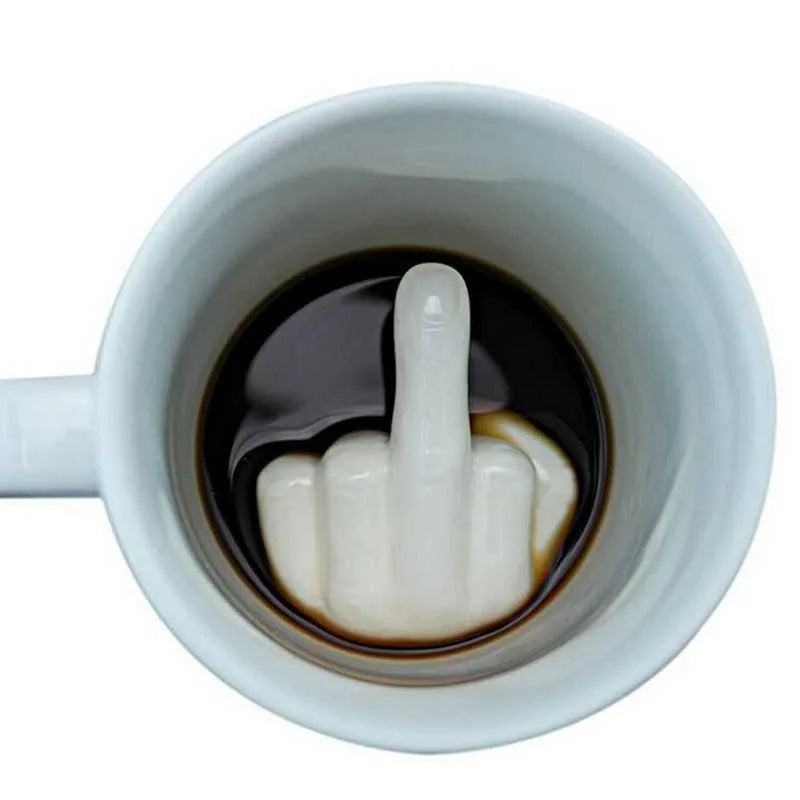mug-doigt-dhonneur