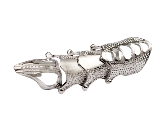 bague-gothique-articulee-moche-attitude