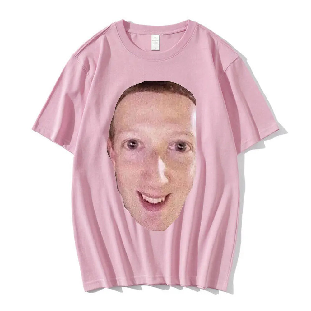 t-shirt-rose-Zuckerberg-souriant